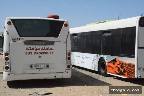 الطوبيسات حافلات النقل العمومي